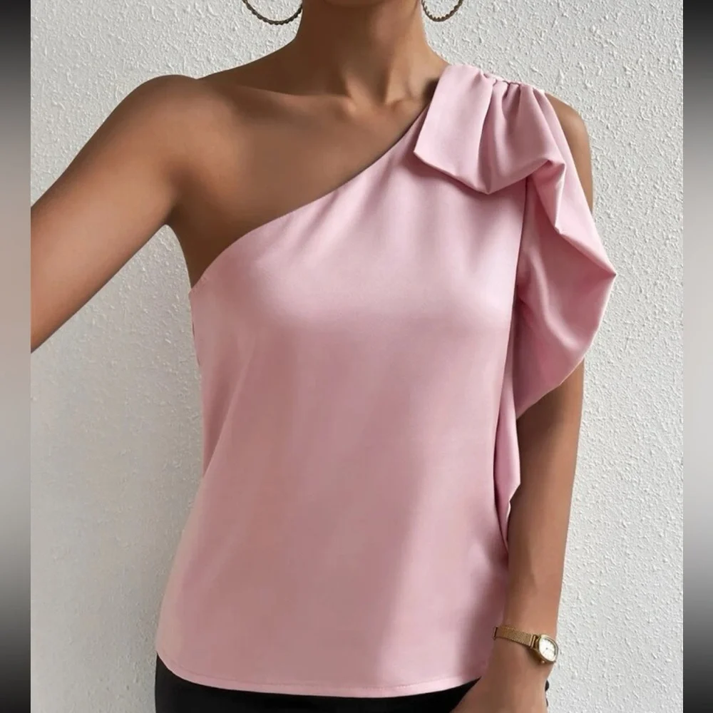 Luxe pink one shoulder satin blouse - Picture 5 of 6